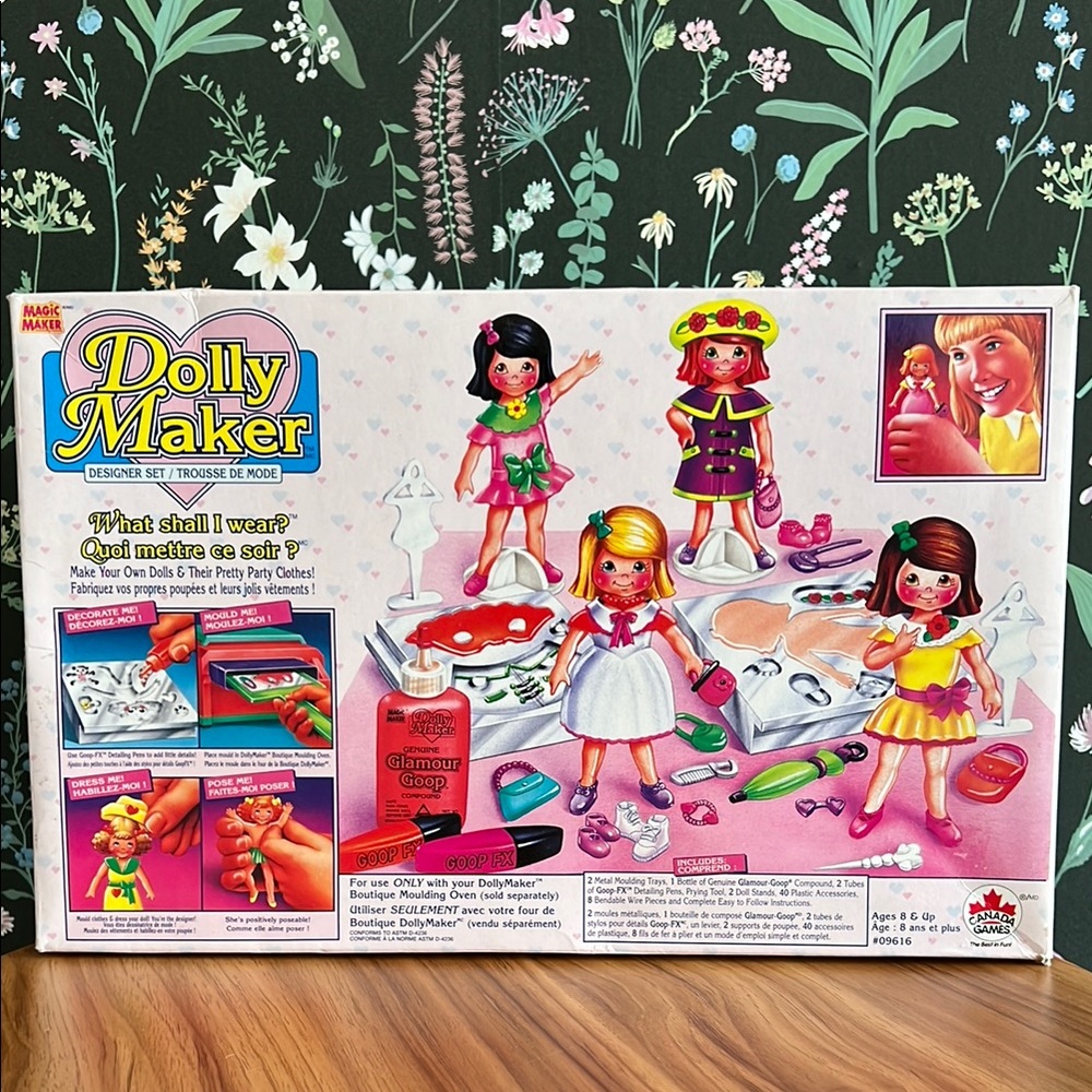 VINTAGE Dolly Maker designer set What shall I wear? New In Box!!! 1990’s